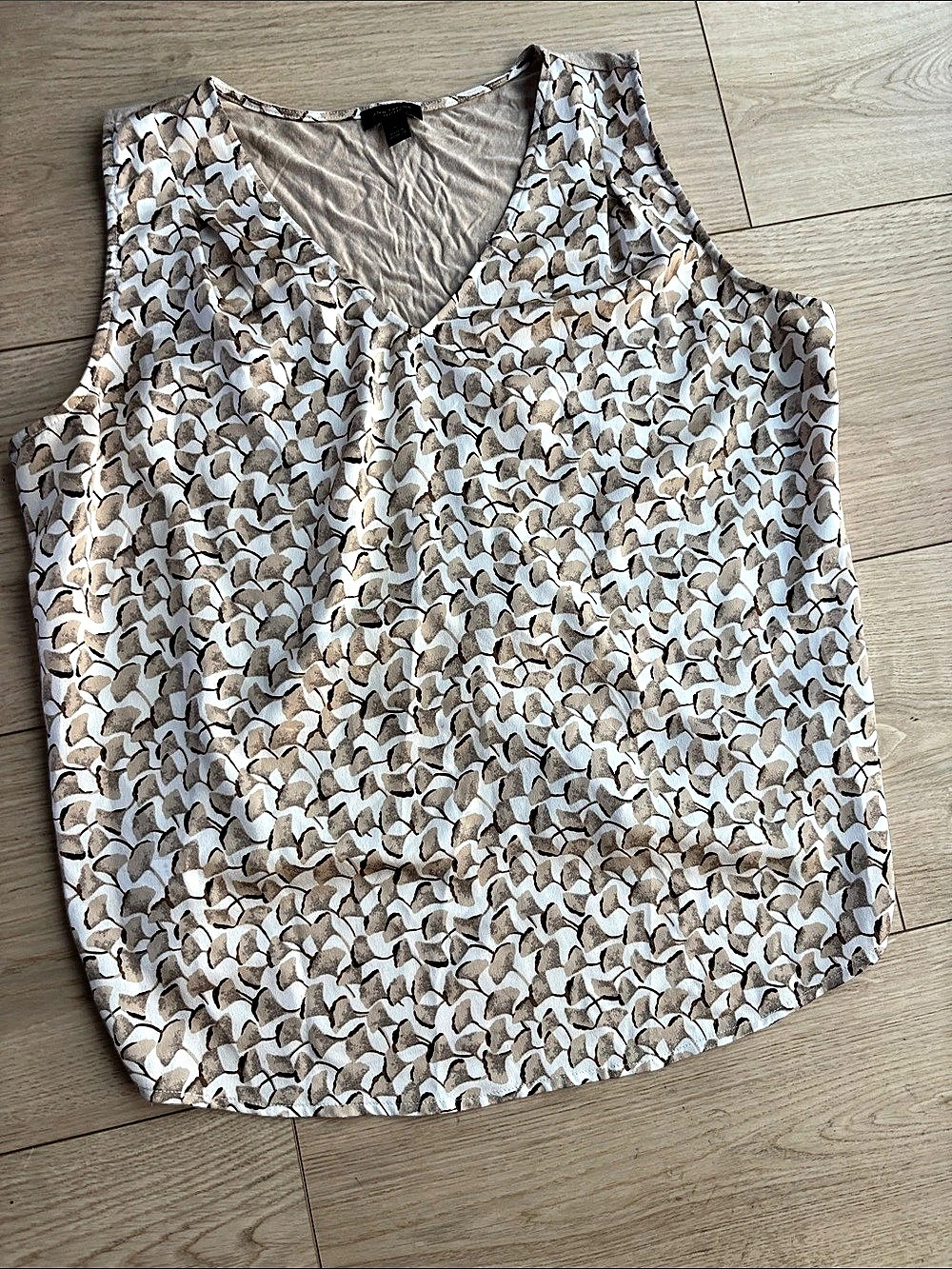 Ann Taylor Factory Abstract Sleeveless Blouse in Brown & White Size Large